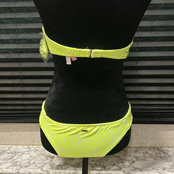 Victoria’s Secret Women’s Neon‎ Yellow & White 2 Piece Bikini Medium/ 34C NWOT - Picture 5 of 10